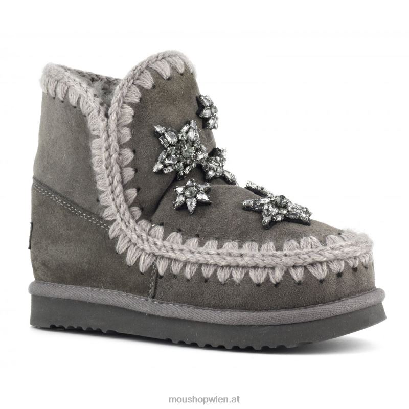 Frauen Eskimo 18 Kristallsterne Mou P660X382 Holzkohle